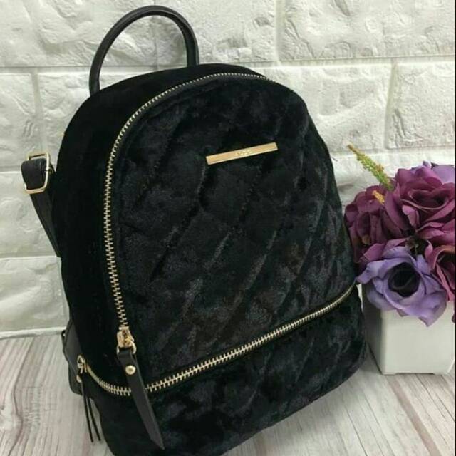 Tas ransel wanita merk Aldo