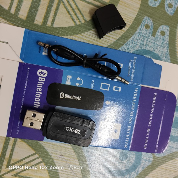 New WIRELESS STEREO AUDIO RECEIVER BLUETOOTH ADAPTER USB / USB BLUETOOTH