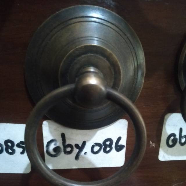 Handle / Tarikan Laci Lemari Pintu Rumah Pagar Kuningan Antik Gebyok 086