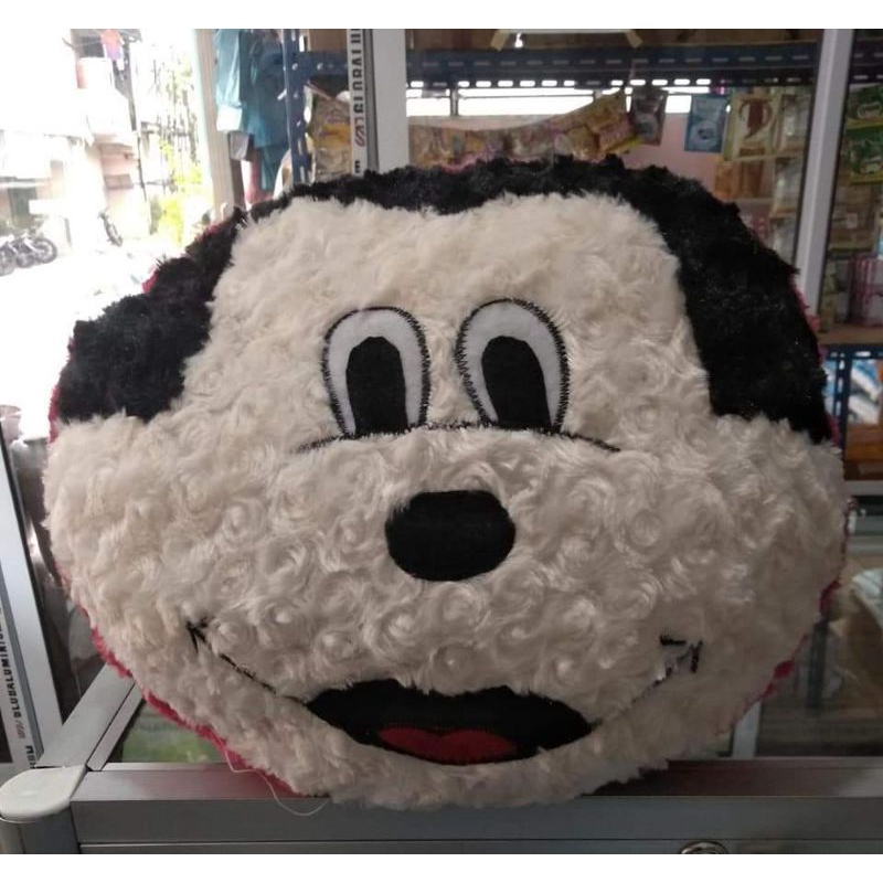 Bantal karakter