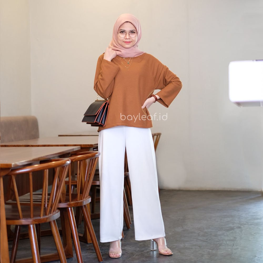 LEONY CROP TOP BY BAYLEAF.ID