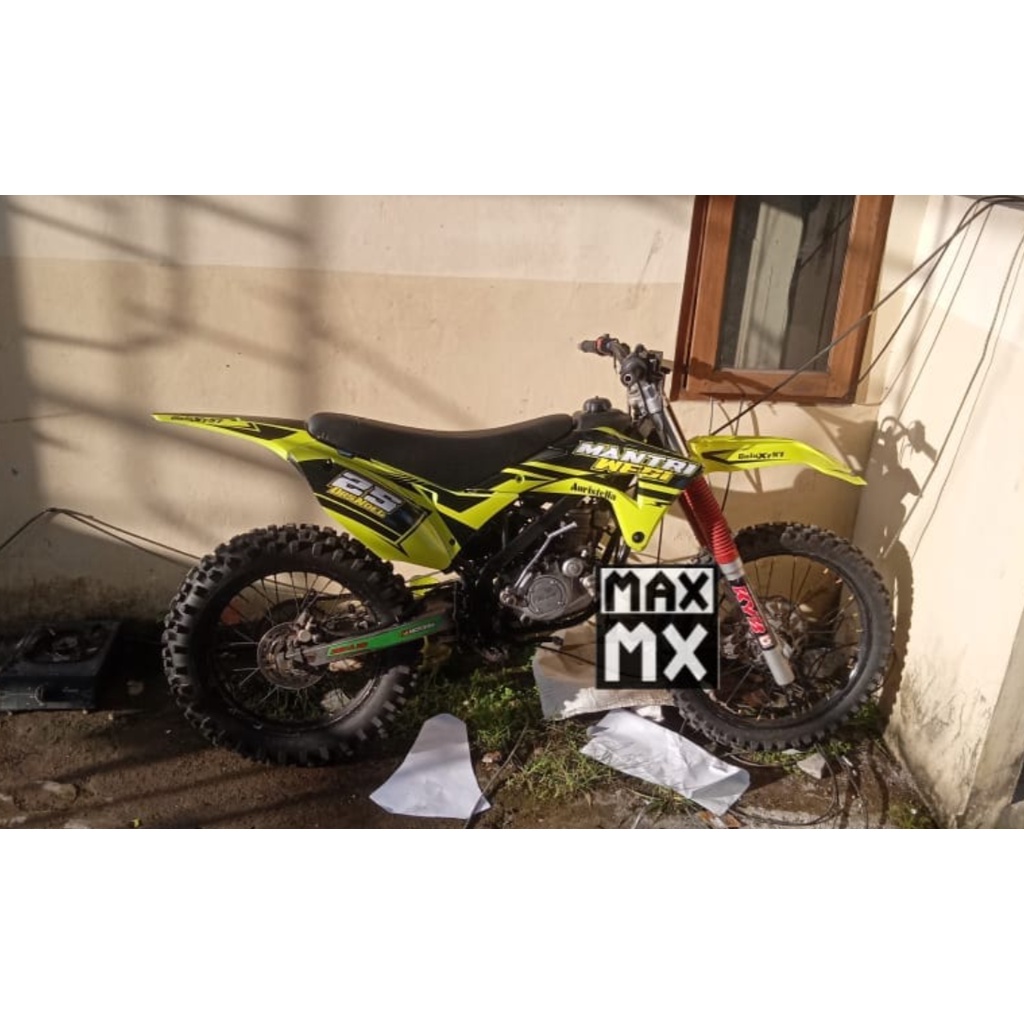 decal klx gordon hijau stabilo simple