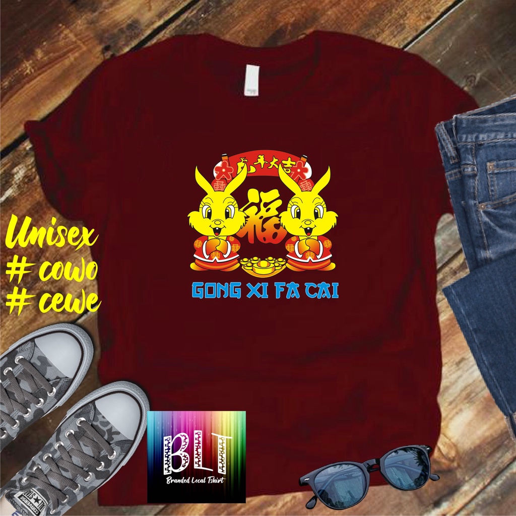 Imlek Unisex Koas Imlek 2023  2 KELINCI  Baju Imlek Family Papa Mama Koko Mei Mei Shio Kelinci Pakaian Imlek Dewasa Kaos Imlek Anak anak Baju gong xi fa cai Xin Nian Khuai Le kaos imlek terbaru 2023 kaos sin cia imlek 2023 imlek keluarga