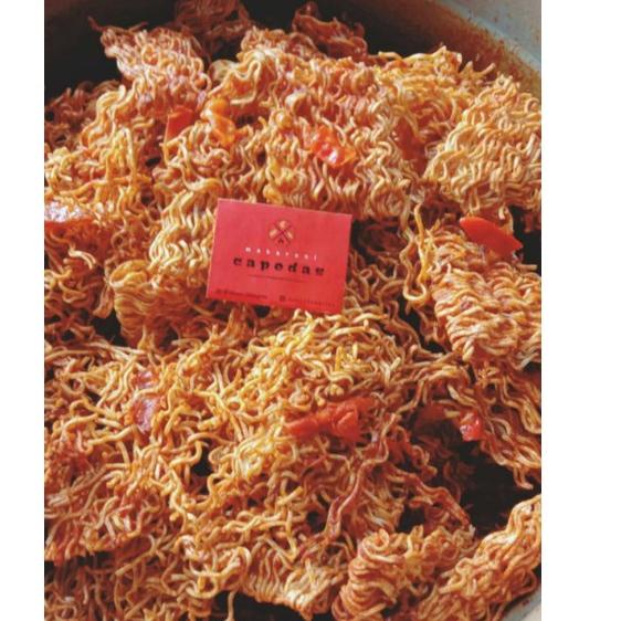 

ゟ MIE KERITING BUMBU BASAH 1KG // TERMURAH // NO 1 DI MALANG // MIE KRITING PEDAS CAPEDAS MALANG 1KG MURAH PROMO ・