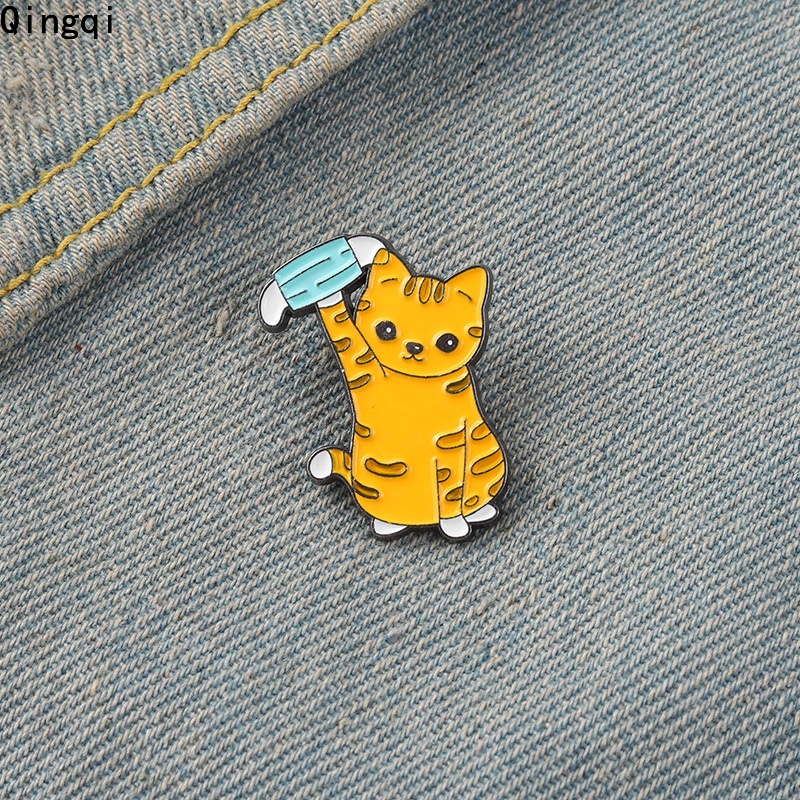 Bros Pin Enamel Bentuk Kartun Hewan Kucing Untuk Anak