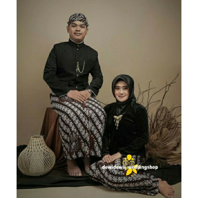 Baju Couple Adat Jawa - Jogja (BONUS BENGGOL BESKAP)
