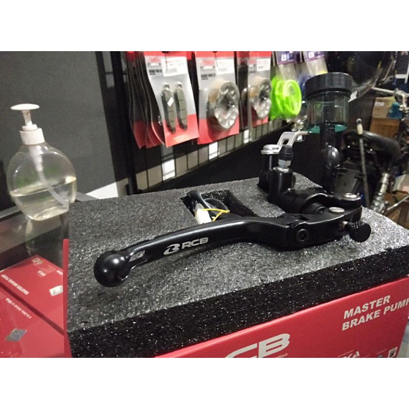 Masterem kanan RCB S1 14mm