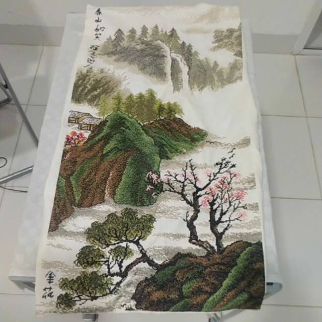 Kristik jadi DMC, bukit pegunungan