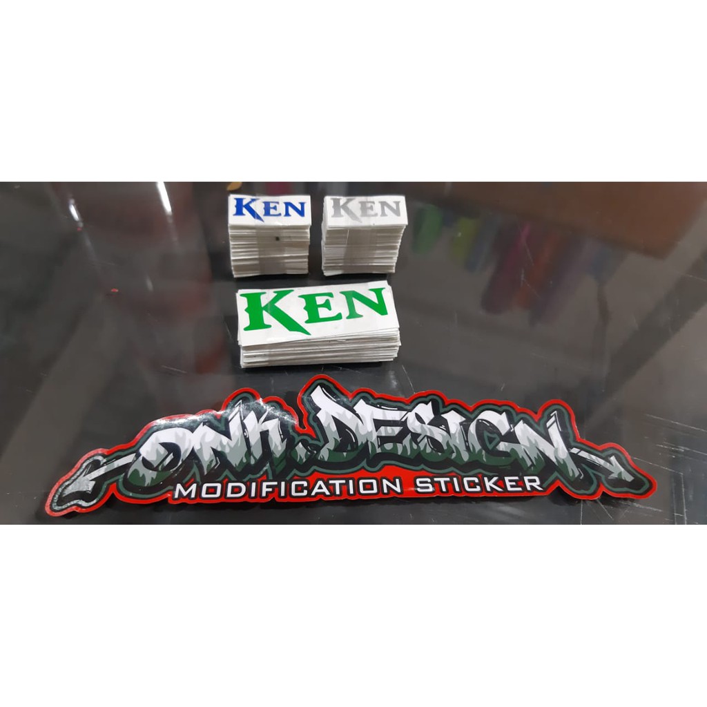 

cutting sticker stiker bebas desain printing waterproof label merk laminasi 149
