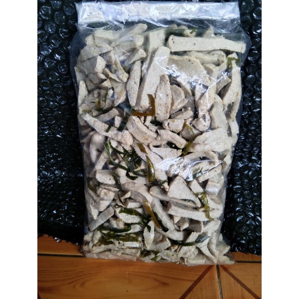 

basreng original renyah keriuk gurih aroma daun jeruk isi 500gram