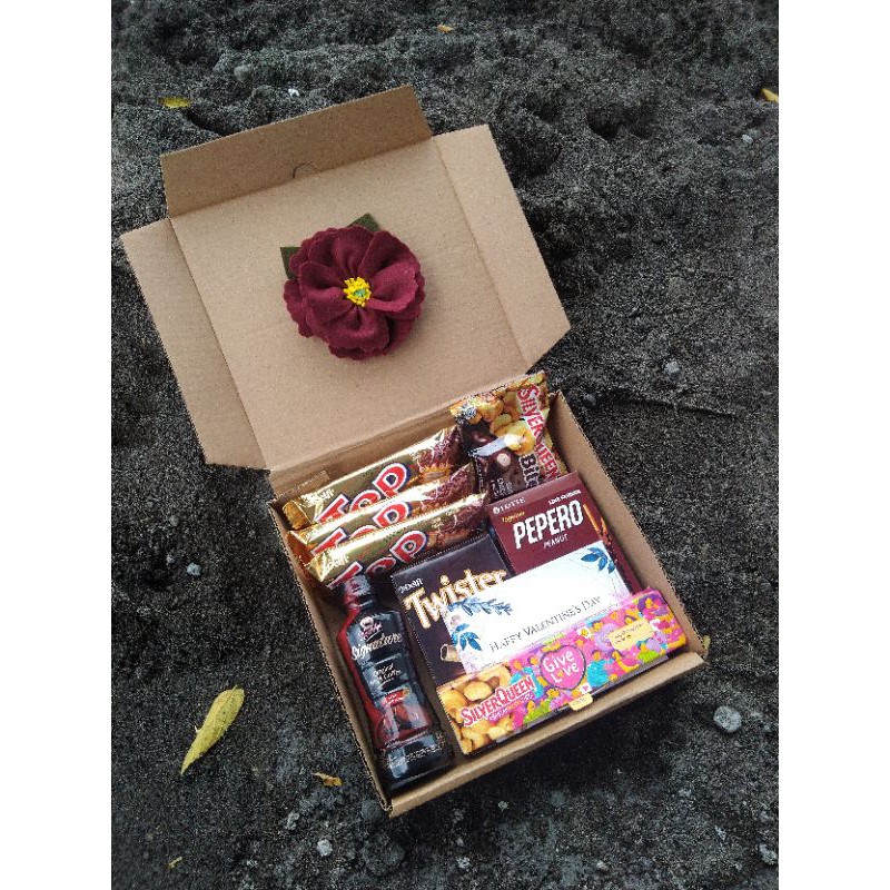 

Gift Box Nuansa Coklat