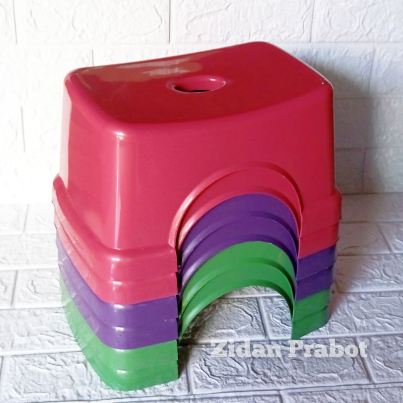 Dingklik Kursi Pendek Bangku Plastik Jongkok Warna