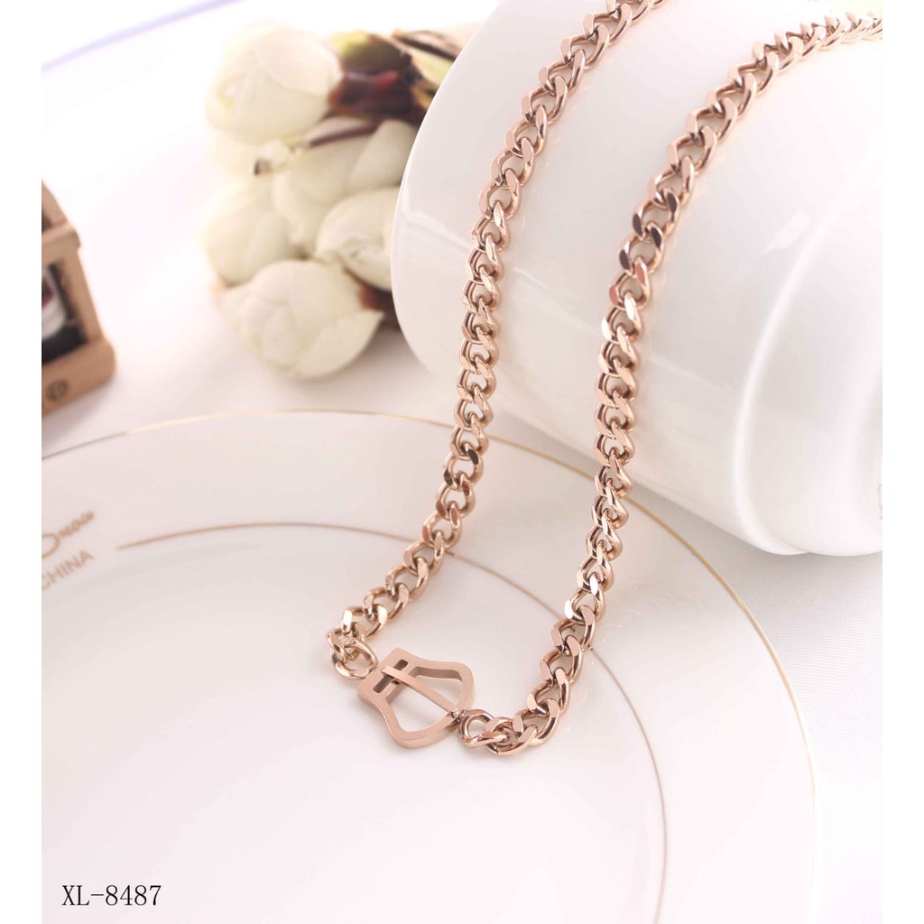 Kalung titanium perhiasan fashion 8487