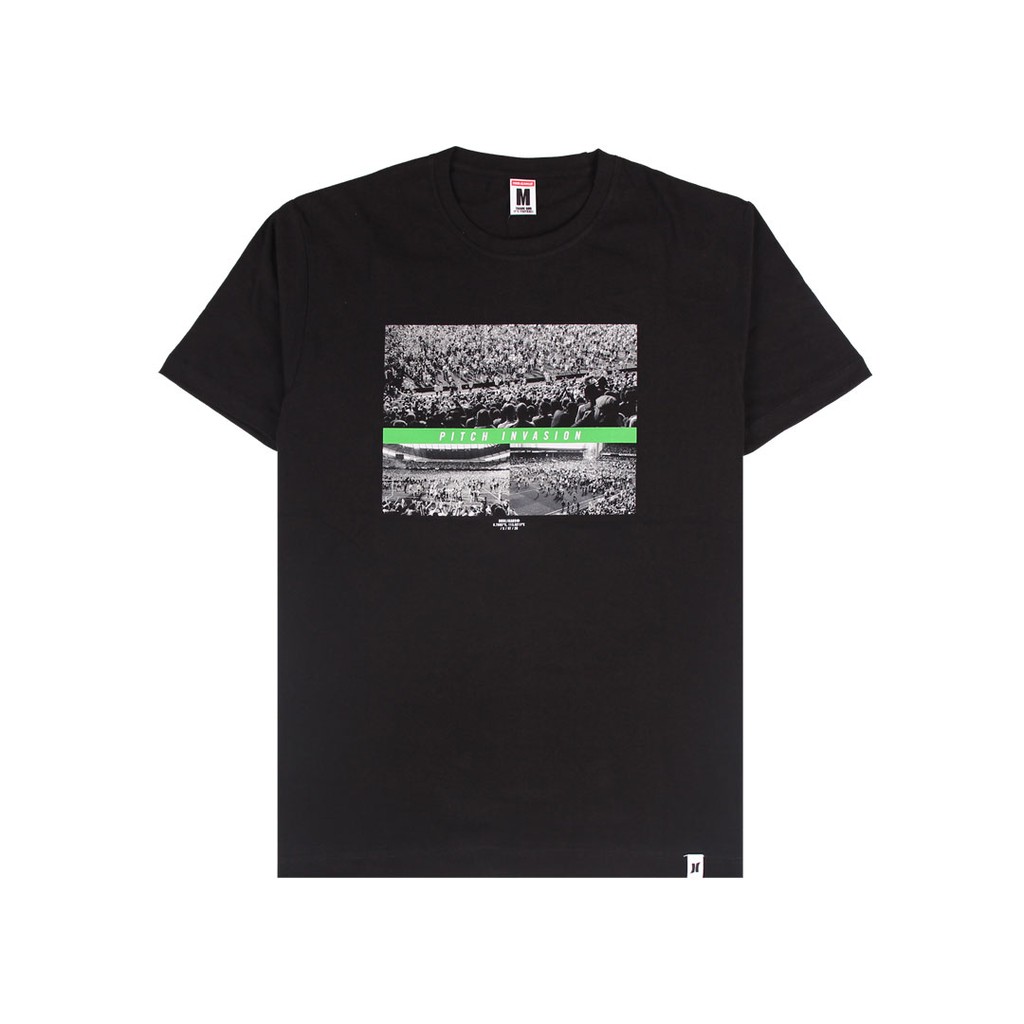 

HOOLIGANS T-Shirt Pitch Invasion