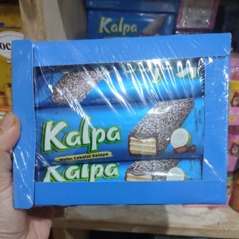 

Kalpa wafer coklat kelapa 1box isi 12 x 22gram