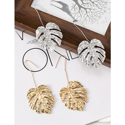 LRC Anting Gantung Fashion Golden Alloy Leaf Earrings