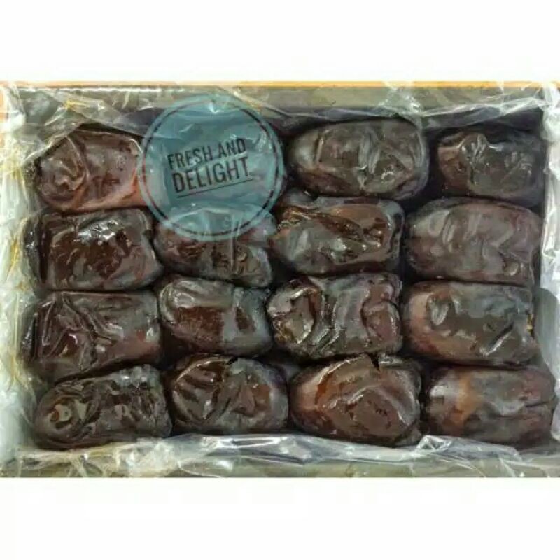 

Kurma Anggur Persia Black Diamond(Premium)