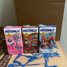 

Susu Indomilk Kids UHT Coklat | Stroberi | Vanila I fullcream 115 Ml Isi 40 Pcs