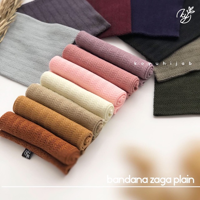 Koyu Hijab Iner Rajut Premium Zagaplain