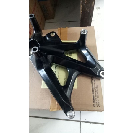swing arm aerox 155