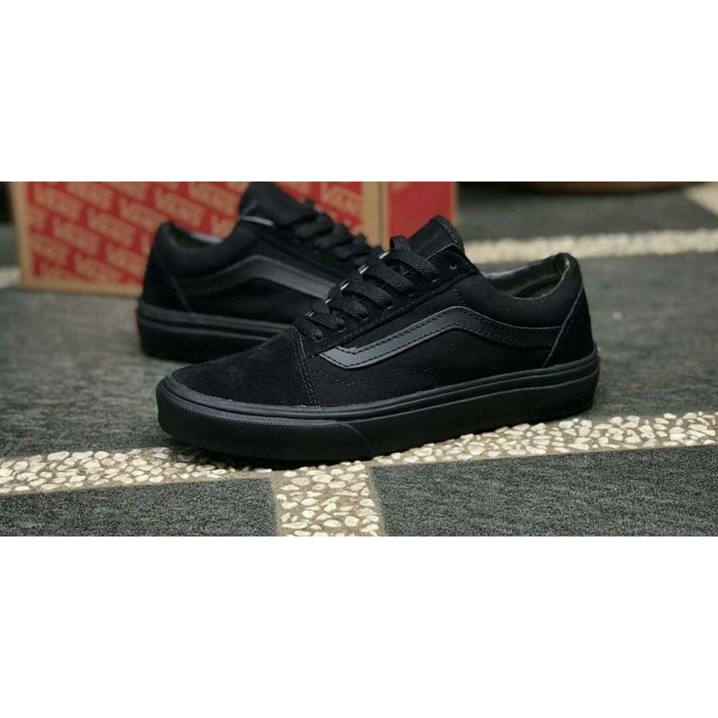 Vans Old Skool full black / sepatu sekolah / sepatu casual / sepatu skate / vans hitam polos