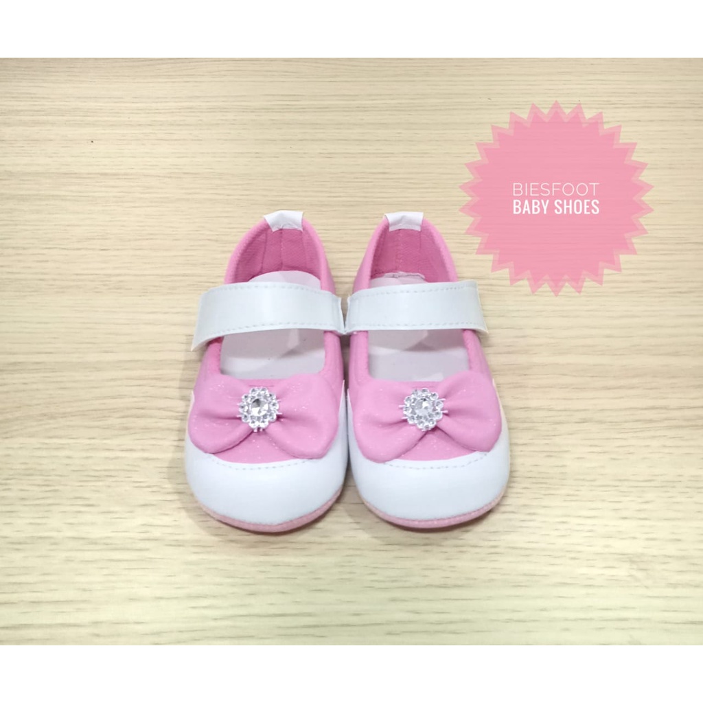 SEPATU BAYI PEREMPUAN BABY SHOES