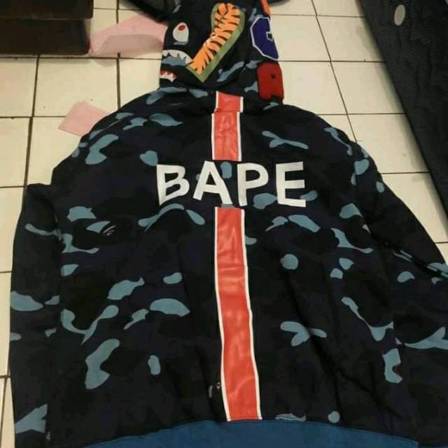 BAPE PSG