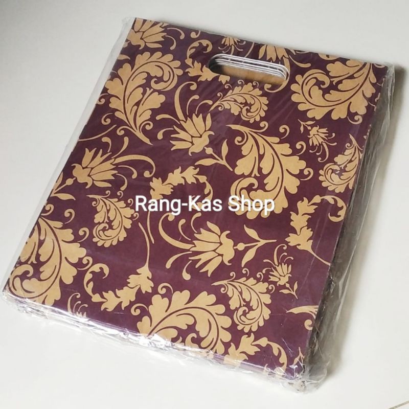 

Paper bag Batik Folio Oval Ungu samson doff