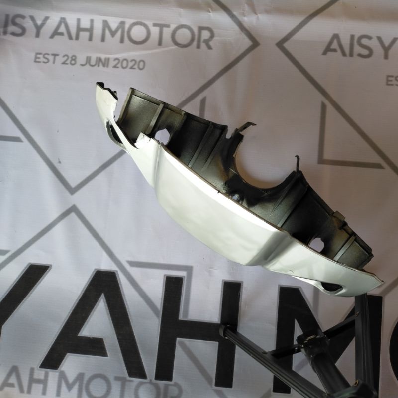 Batok Depan Yamaha Fiz R Warna Silver