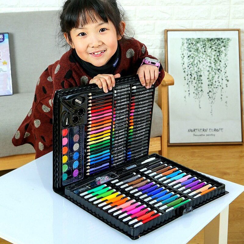 WE Crayon Set 150pcs / Krayon Mewarnai Anak 150pcs / Pensil Warna Set 150pcs