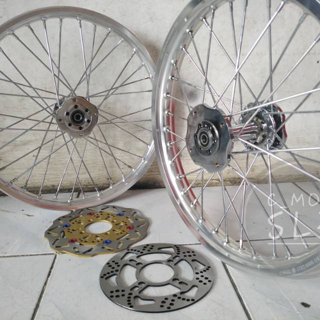 Sepaket Velg tromol becak Vixion R15 jupiter mx Mx King ring 17 plus cakram dan rakit