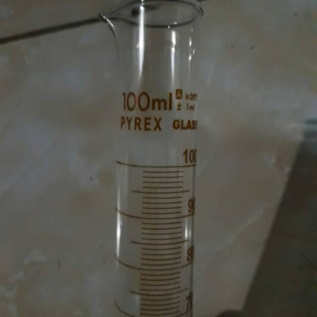 Gelas ukur 100ml pyrex