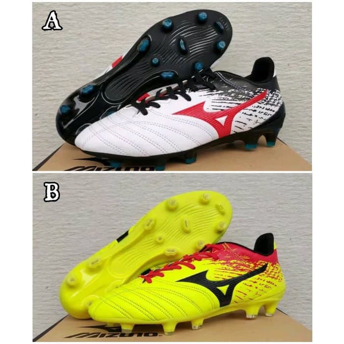 OLAHRAGA / Sepatu Bola Mizuno Morelia Neo