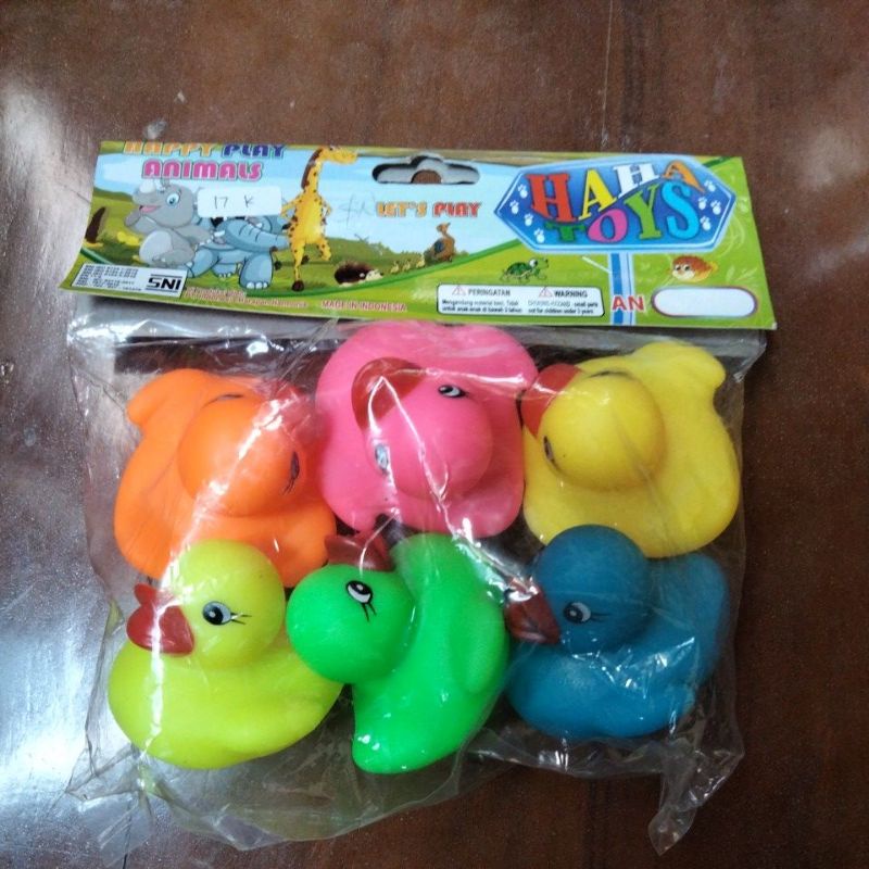 Mainan bebek cit cit perlengkapan mandi bayi