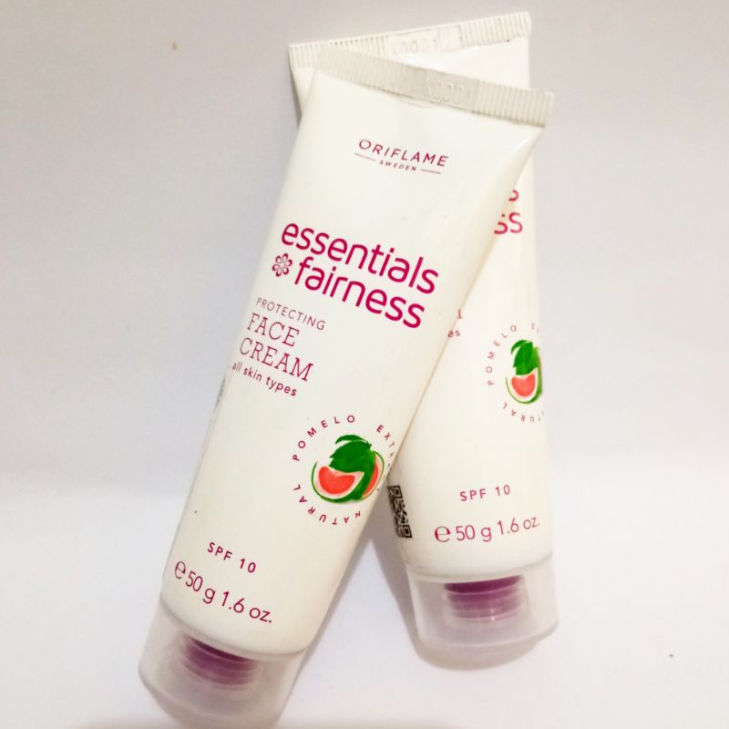 CREAM WAJAH ESSENTIALS & FAIRNESS / FACE CREAM ORIFLAME