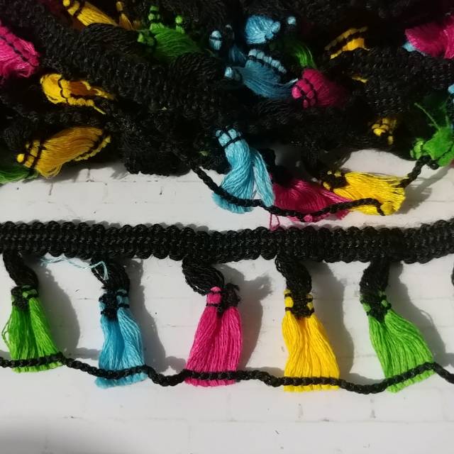 Renda Rumbai Tassel Pelangi/10 Yard