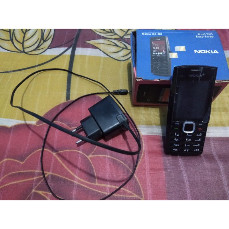 Nokia X2-02