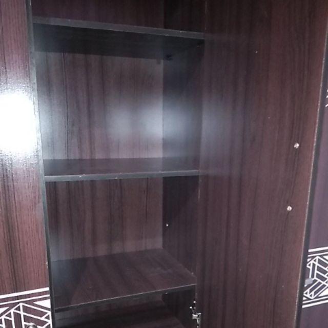 Lemari Pakaian 2 Pintu + Meja Rias Lpc 8355 Wq