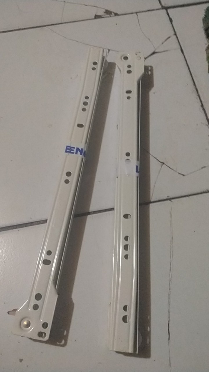 (1 Set) Rel Laci Putih Huben Erotek Lenaga 35cm / 350mm