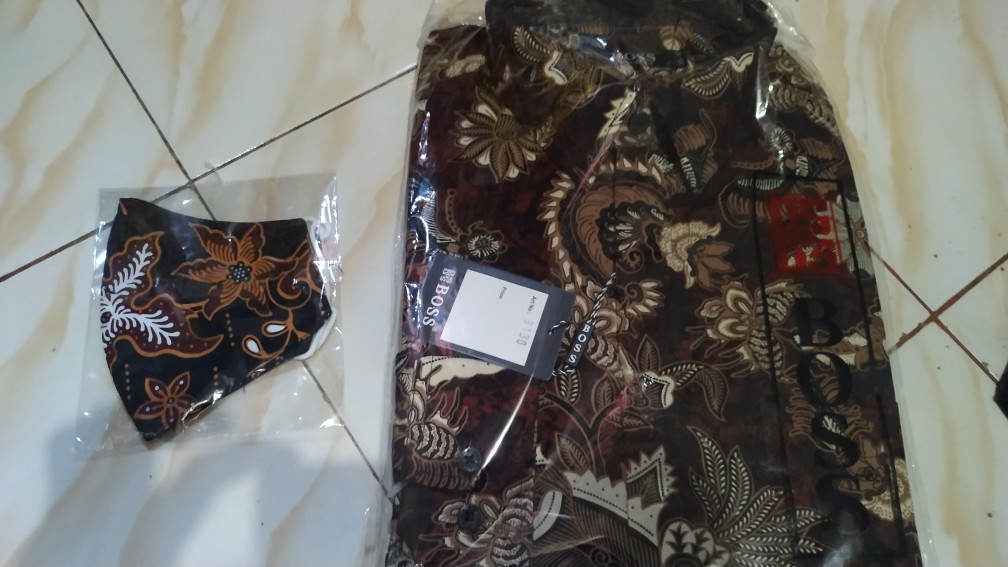 Boss Kemeja Batik Lengan Panjang Regular Fit 8130