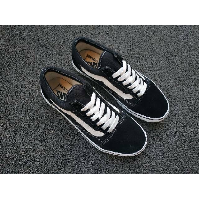 Oldskool V36CL+ Black White Japan Market