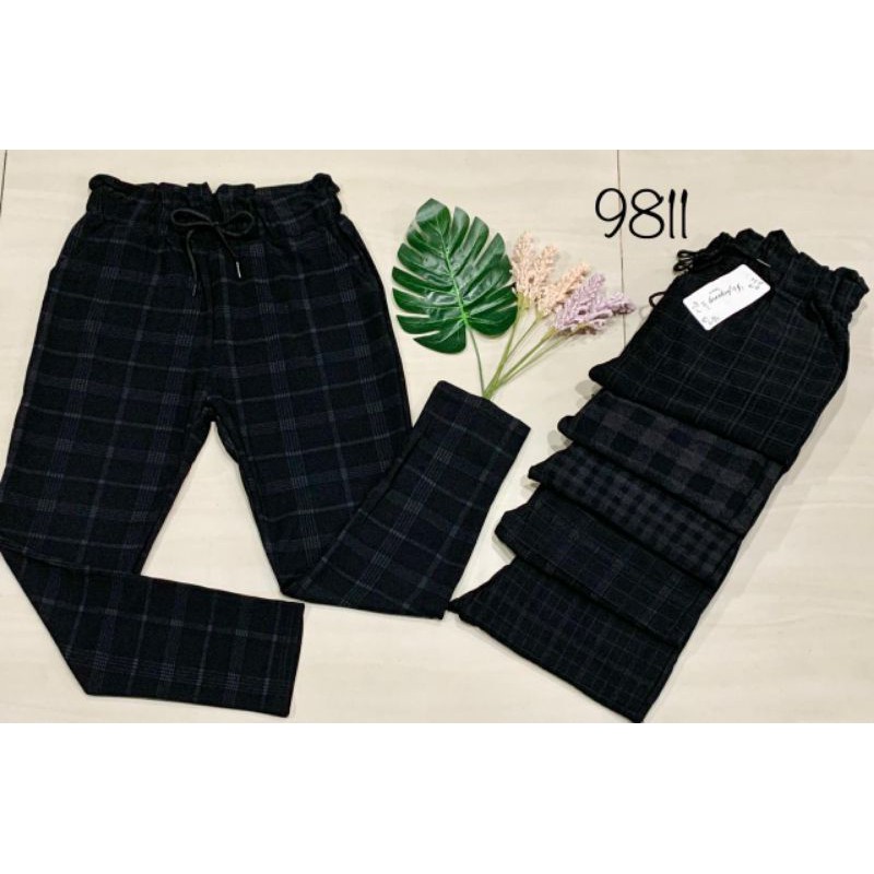 Motif Baru Celana ZARA Import Stretch Kotak Celana Motif Baru Celana ZARA Import Stretch Kotak Celana