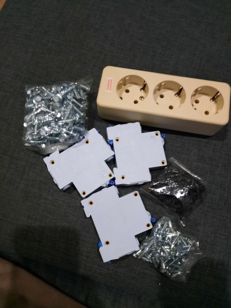 Skrup Taping 15mm Harga Per Pack Isi 100pcs