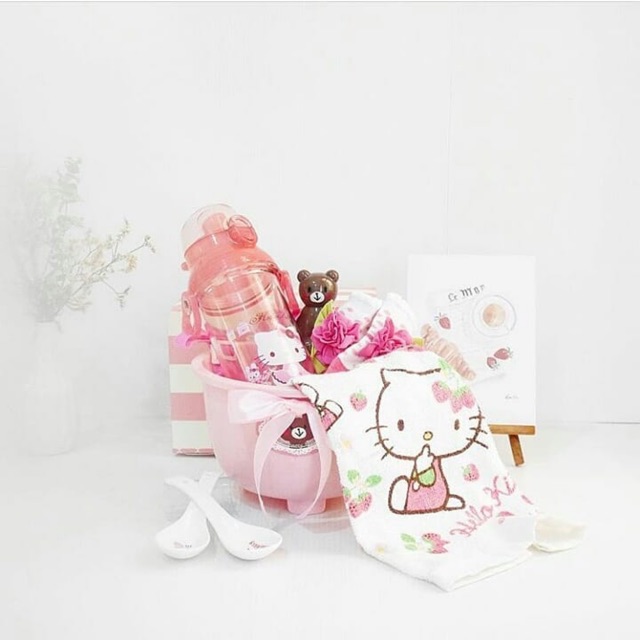 Hampers set baby kitty/baby gift set/kado bayi/kitty set