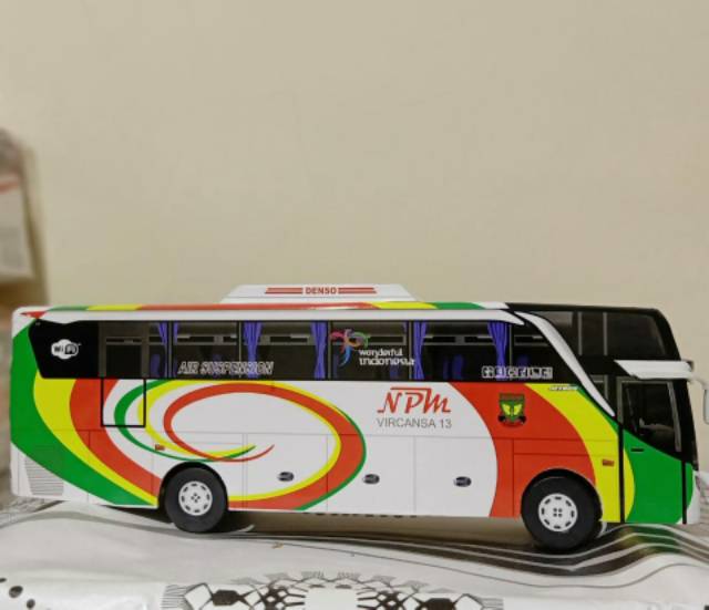 Miniatur Bus bis / mainan bus bis NPM shd