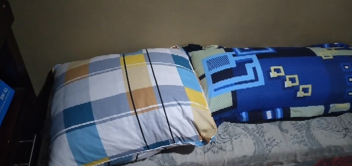 Bantal Dacron Yuki Asli Bonus Sarung Bantal