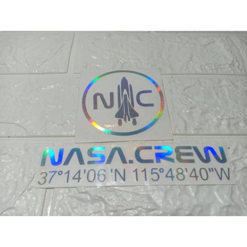 

stiker NASA CREW