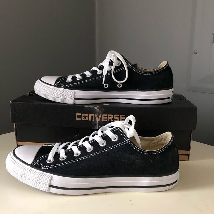 converse low basic black