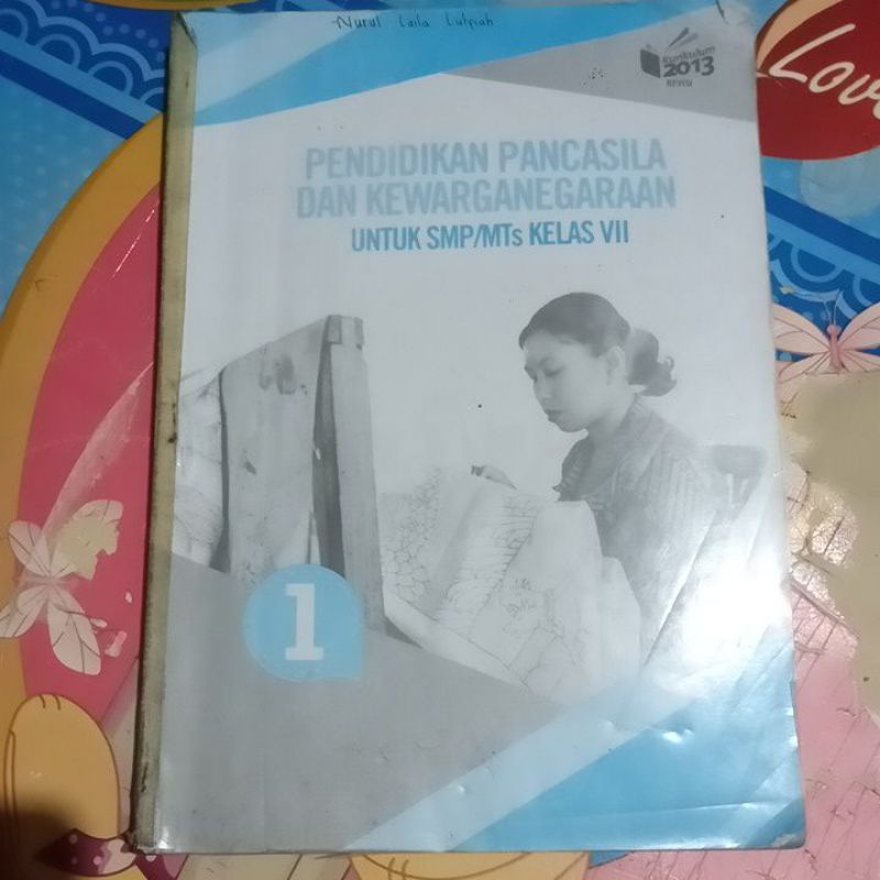 

buku PPKn kelas 7/VII/1 SMP penerbit Erlangga by YUYUS KARDIMAN,DKK