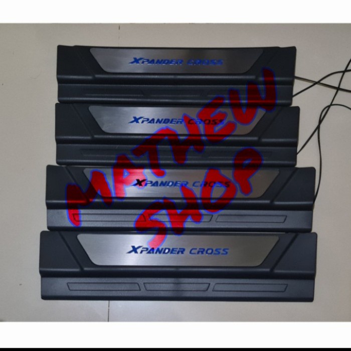 sillplate sill plate pintu samping lampu LED xpander cross